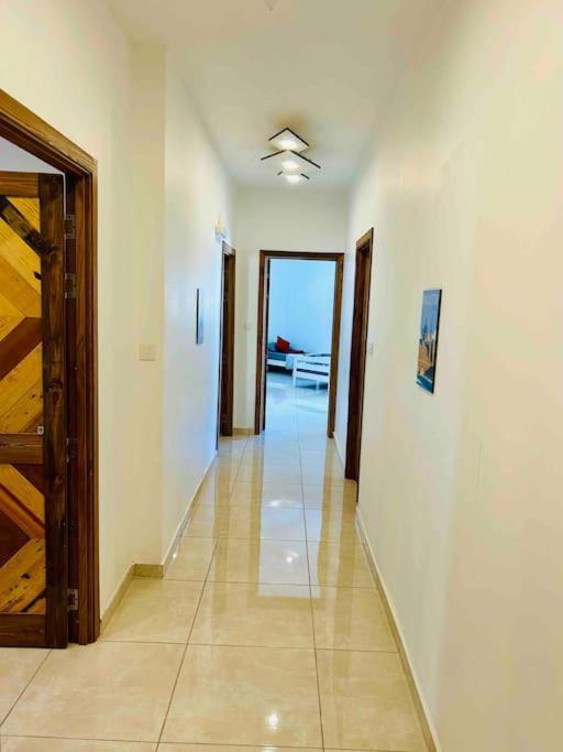Duplex Whiskey Home 200M Away From The Sea And The Square St. Paul's Bay Luaran gambar