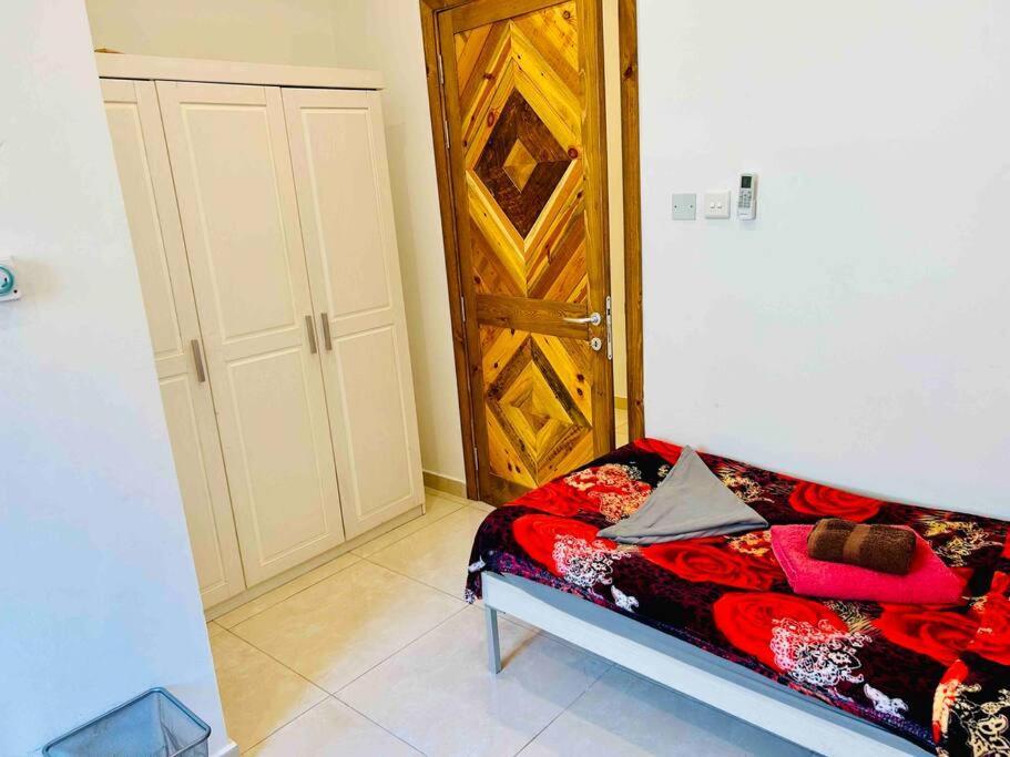 Duplex Whiskey Home 200M Away From The Sea And The Square St. Paul's Bay Luaran gambar